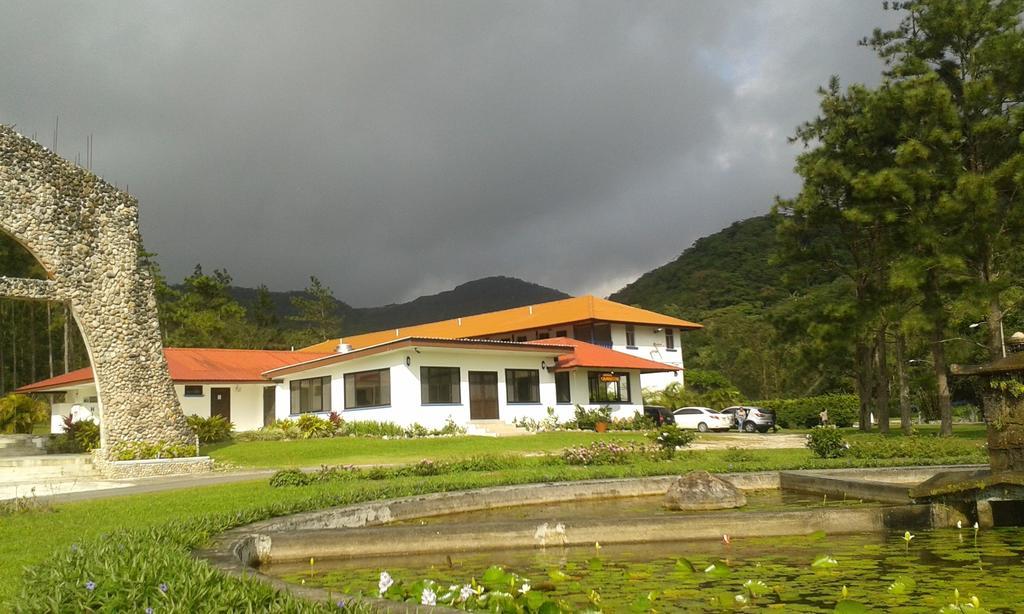 Hotel Campestre El Valle de Anton Exterior photo